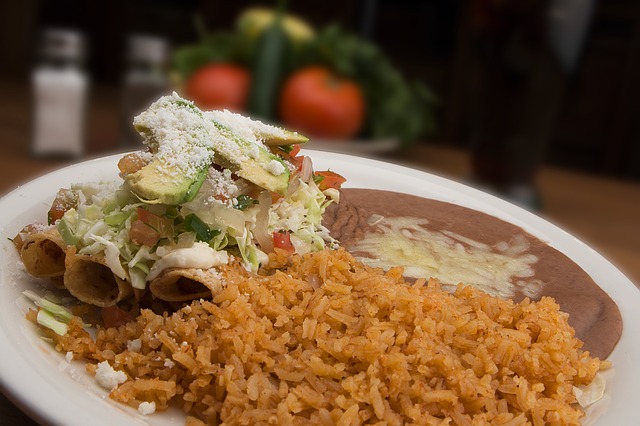 Experience Authentic Mexican Cuisine at Mi Vida Restaurante